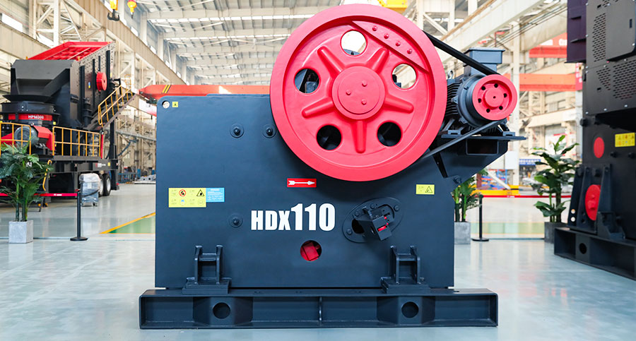 HDX系列德版顎式破碎機實(shí)拍圖3